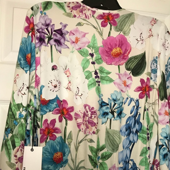 Floral Romper - Picture 3 of 6